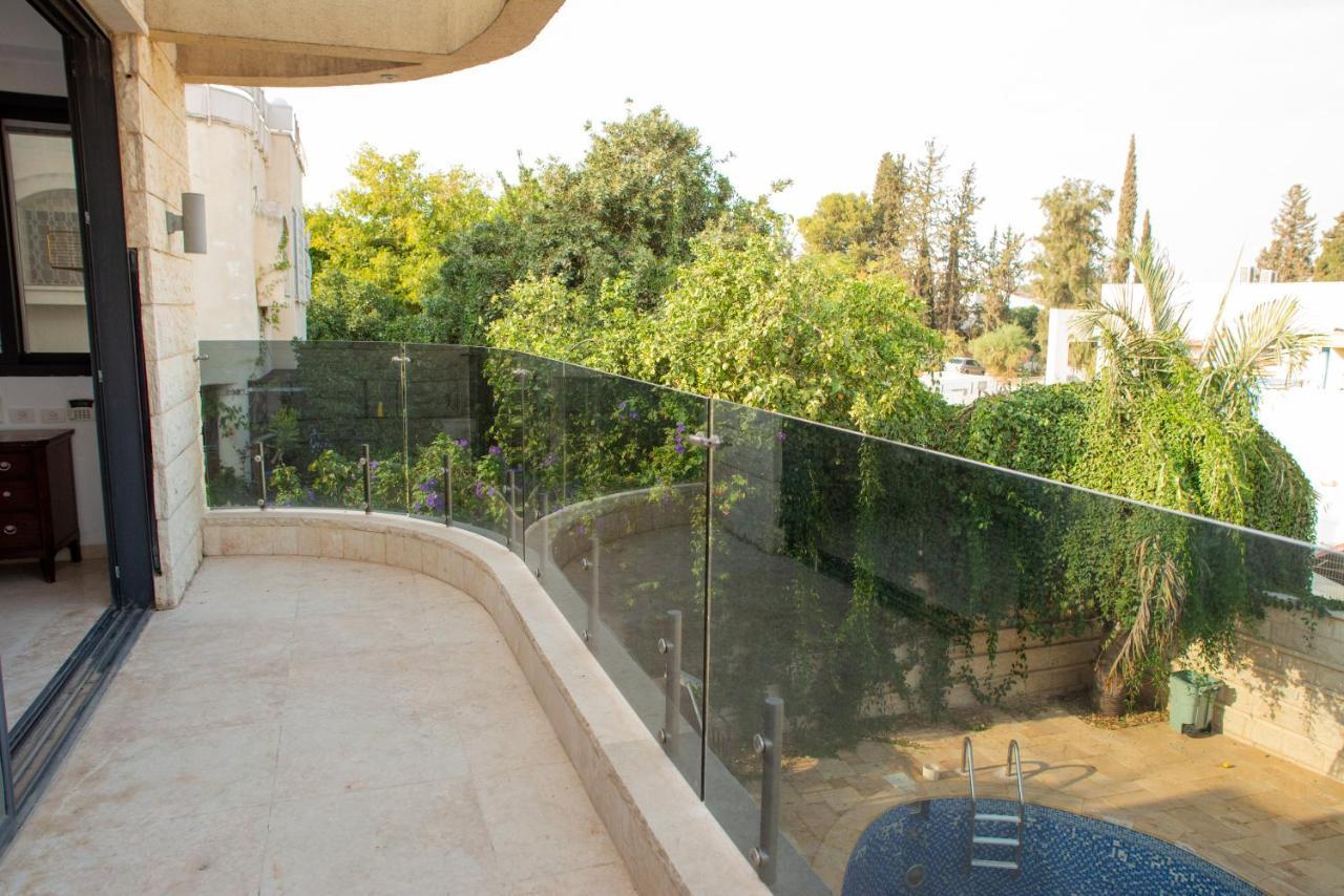 Grace Holon Villa & Pool المظهر الخارجي الصورة